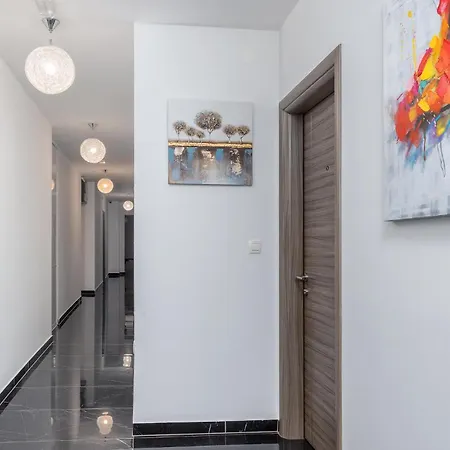 Apartment Beautiful In With Wifi *