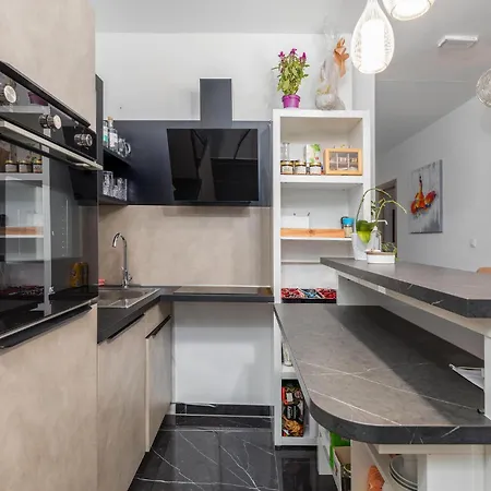 Beautiful In With Wifi * Pula