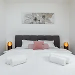 Beautiful In With Wifi * Πούλα
