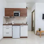 Awesome Apartment In Pula With Wifi *